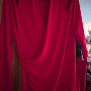 Bold elements red long sleeve top size L